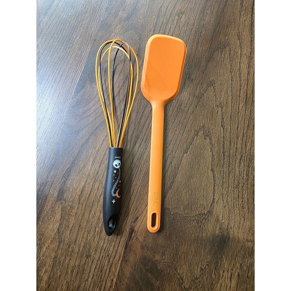 Disney Jack Skellington‎ Whisk & Orange Silicone Spatula Set